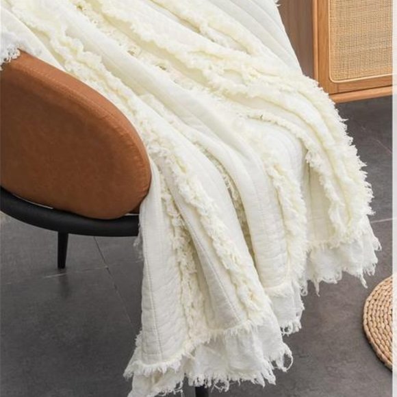 Farmhouse Throw Blanket Boho Cottage Decor Soft Decorative Cream Quilted Cover - Picture 8 of 10